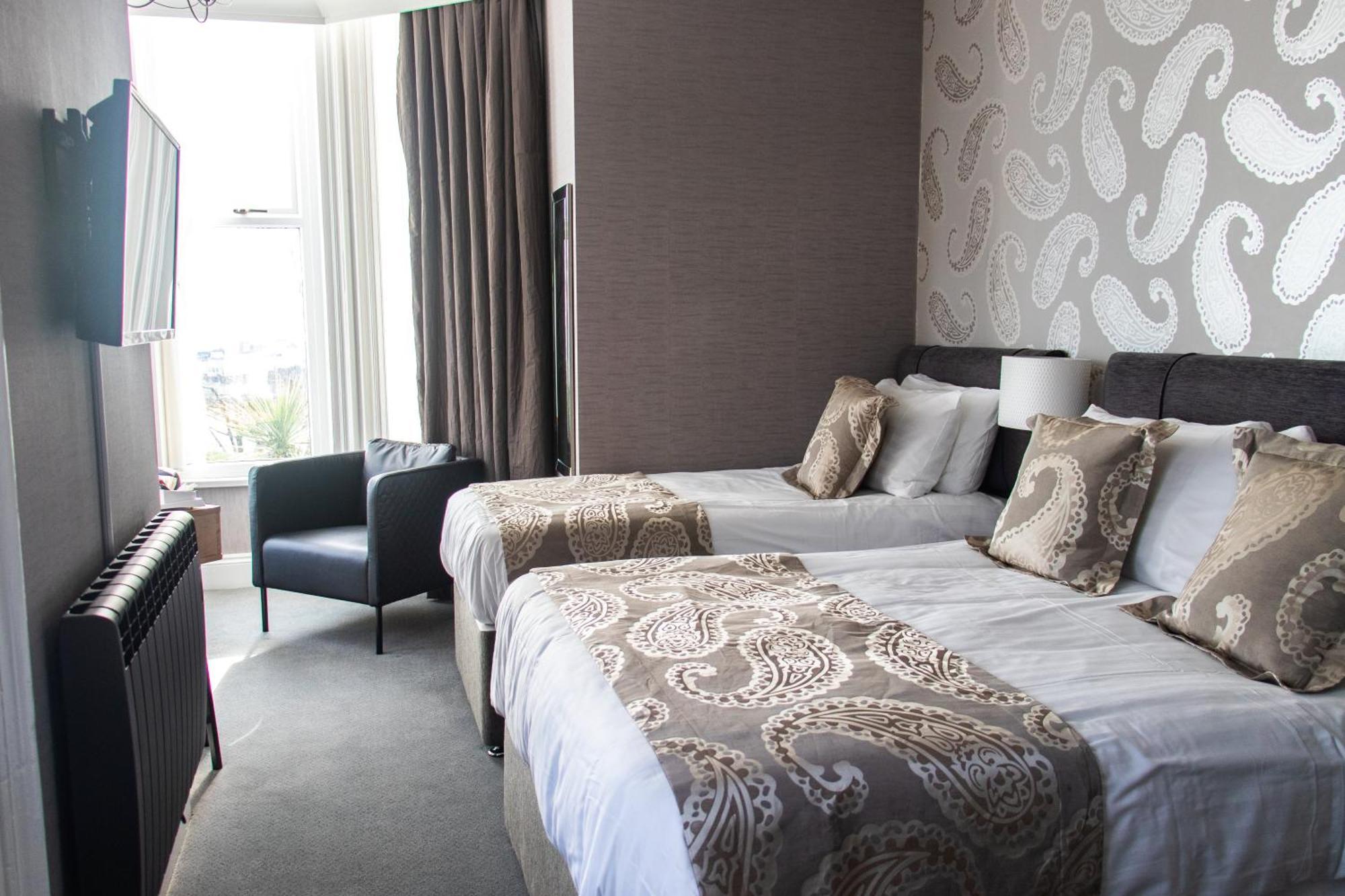 The Park Hotel Tenby Bagian luar foto