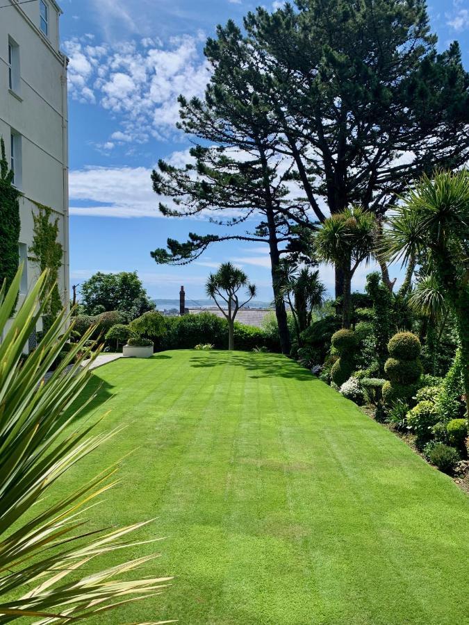 The Park Hotel Tenby Bagian luar foto