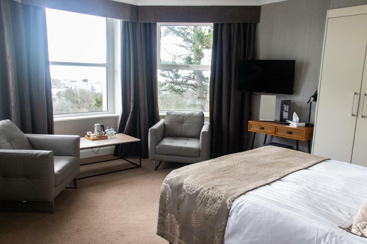 The Park Hotel Tenby Bagian luar foto